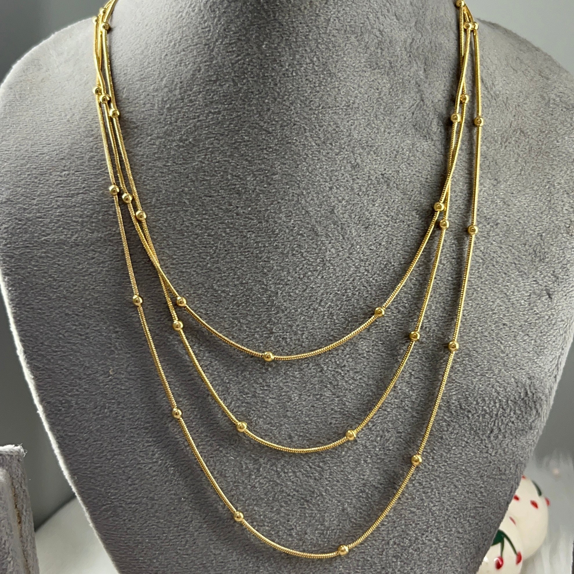 3 layered Neckchain