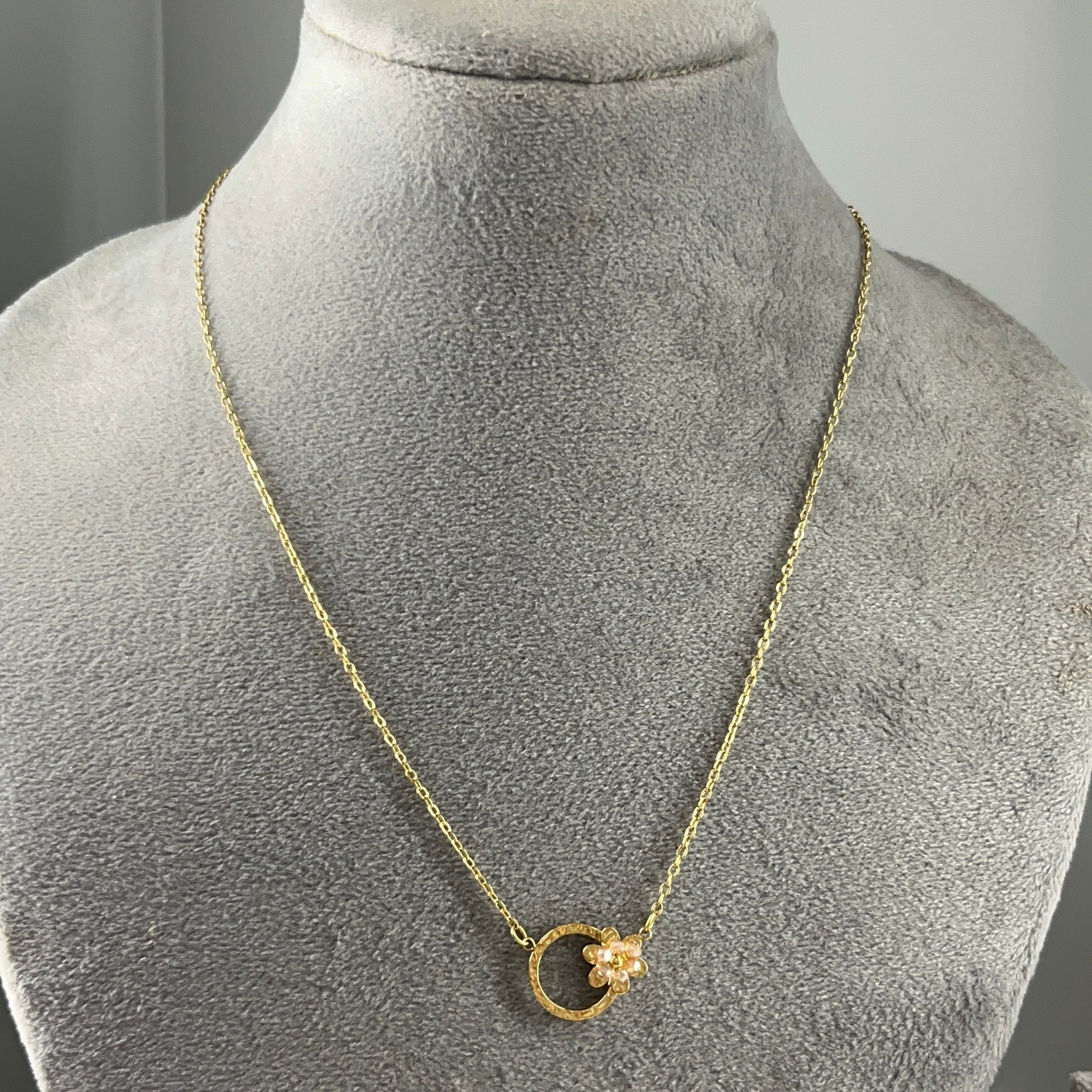 Necklace 02