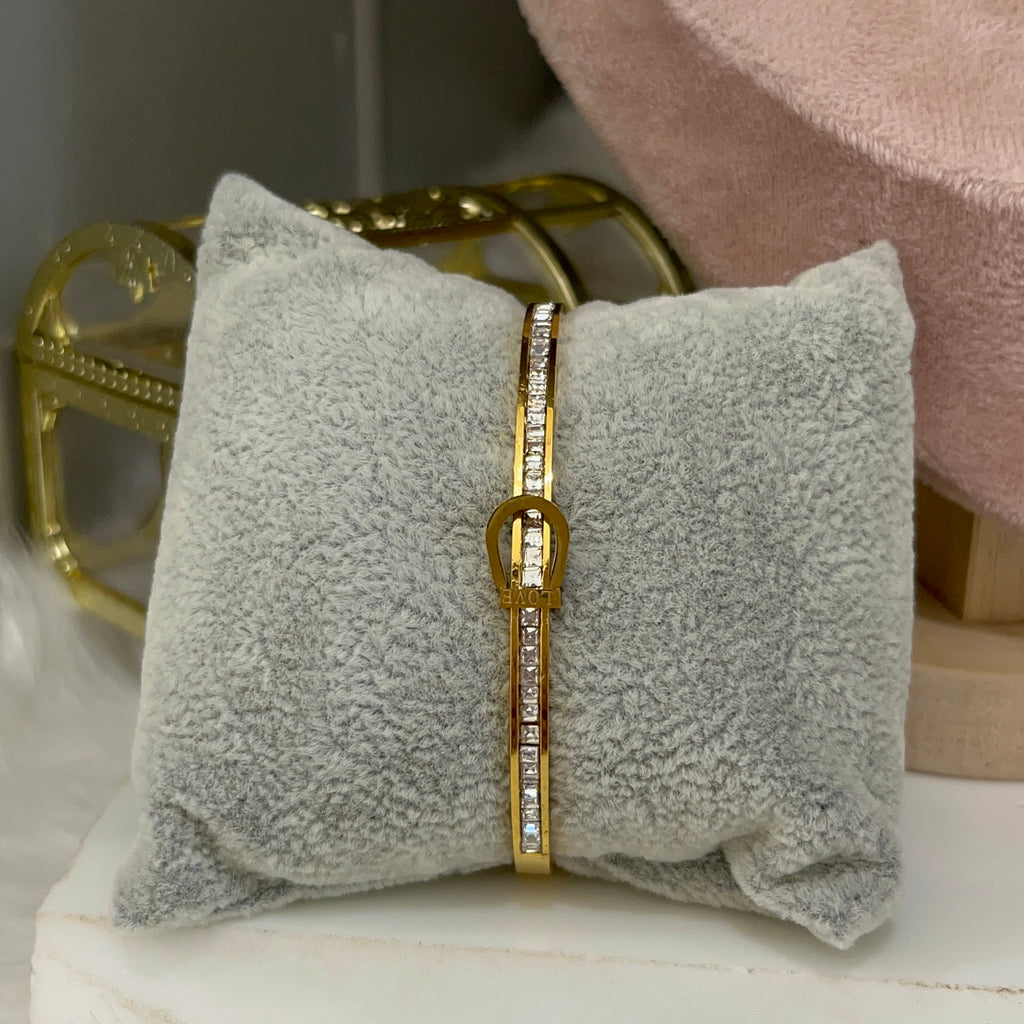 Love lock bracelet