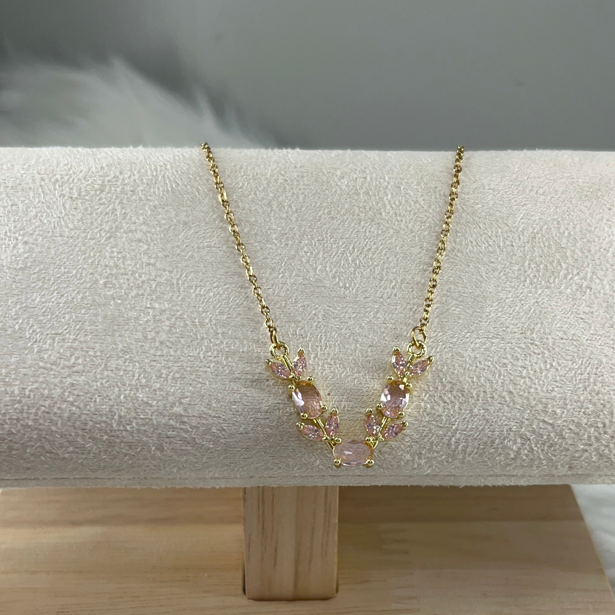 Tulip Neckchain