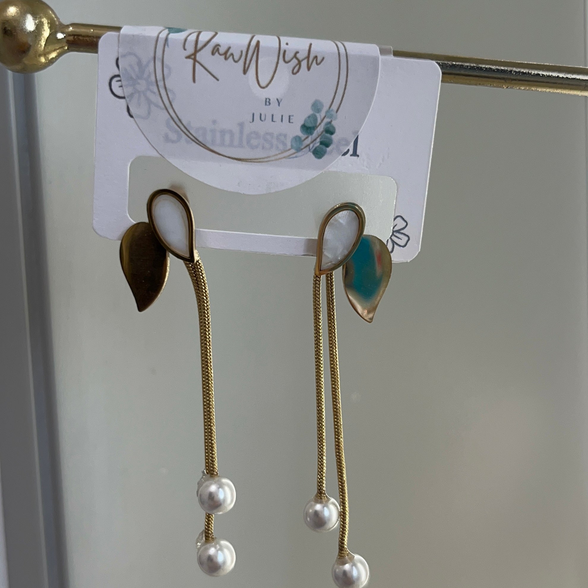 Pearl long earrings