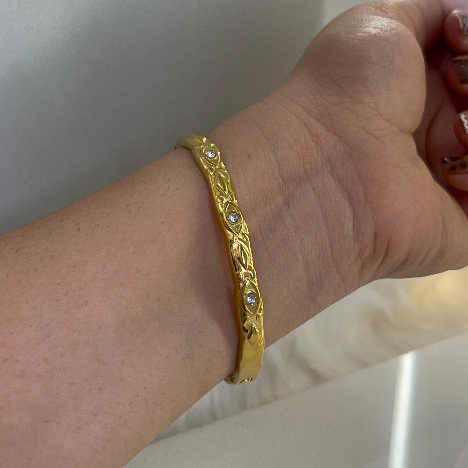 Evil eye gold bracelet