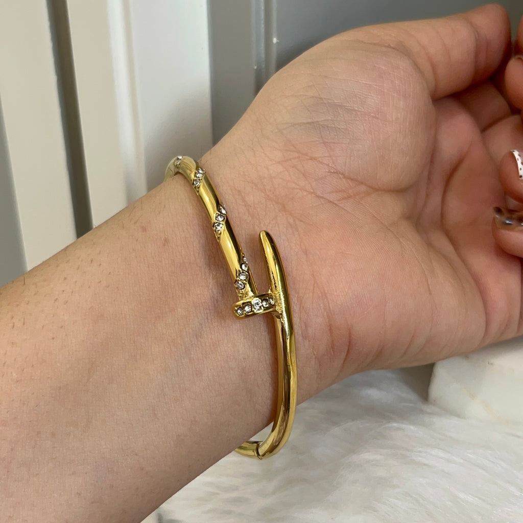 Diamon Nail bracelet