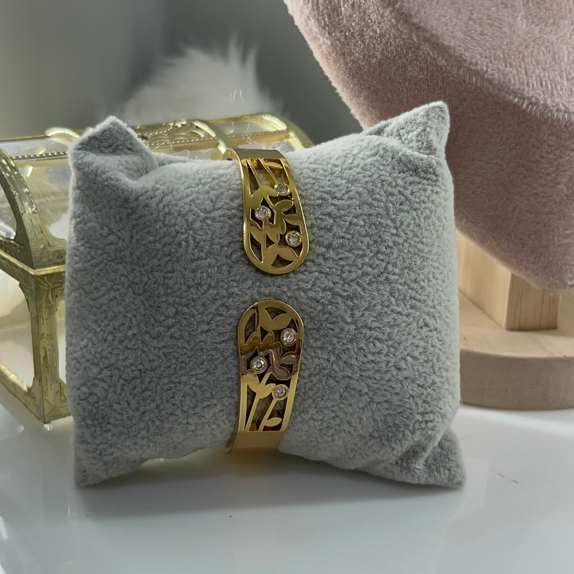 Golden bloom cuff