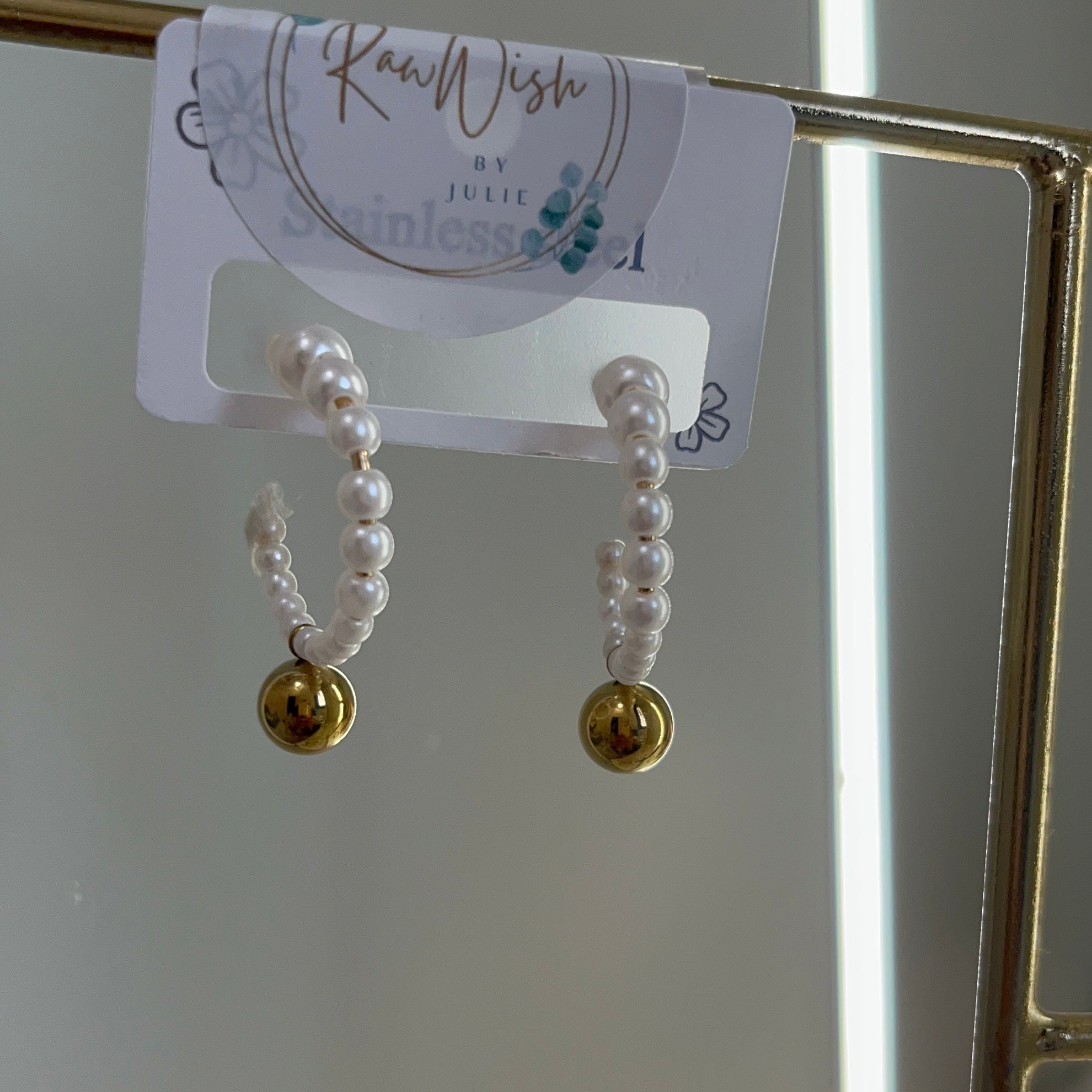 Pearl hoops