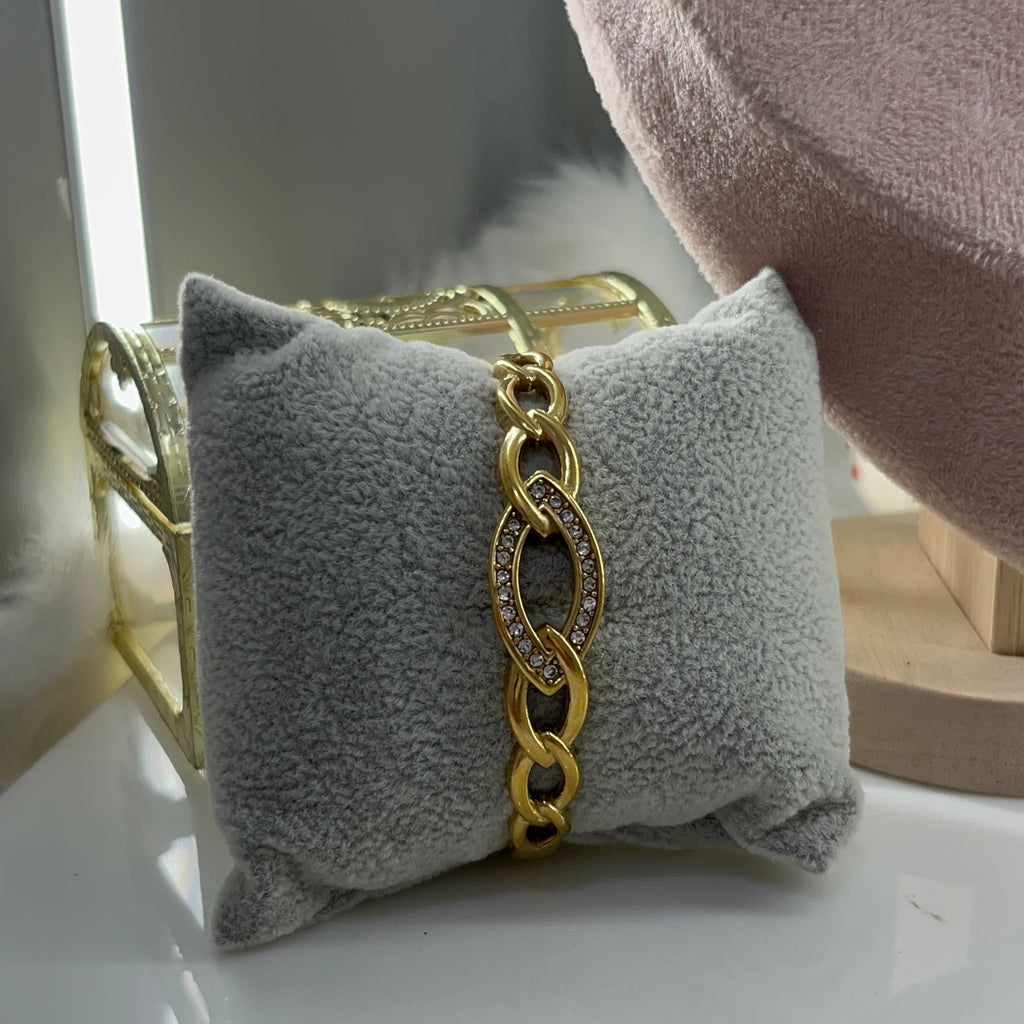 Infinity spark Bracelet